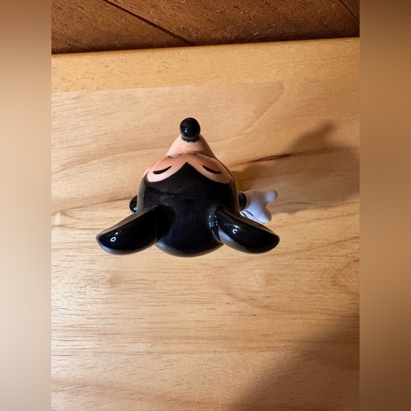 Disney Mickey Mouse Ceramic Figurine Vintage Style Collectible - Picture 3 of 6